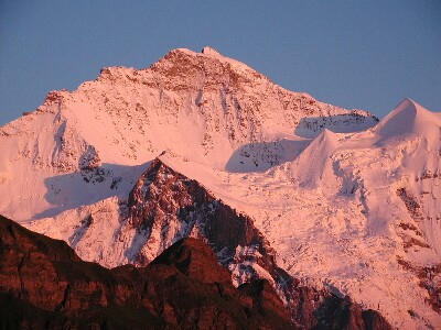 写真:メンリッヒェンの山岳ホテル宿泊とユングフラウ三山