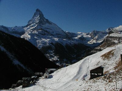 写真:スネガからフィンデルンへウィンターハイキング