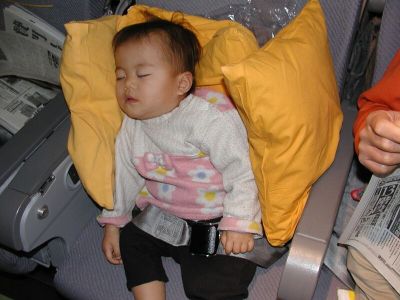 写真:スイスから日本へ帰国