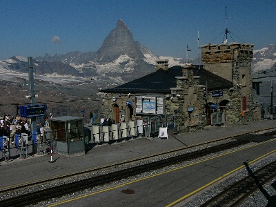 写真:ゴルナーグラードからリッフェルベルグへハイキング