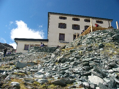 写真:シュヴァルツゼーからヘルンリヒュッテへ（TADA）