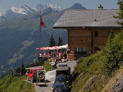 写真:バッハアルプゼーからヴァルドシュピッツへのハイキング