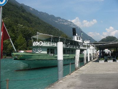 写真:ブリエンツ湖の蒸気船