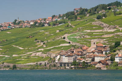 写真:世界遺産ラヴォー2・ヴヴェイからリュトリへクルーズ