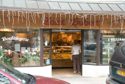 写真:お留守番組の休養