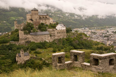 写真:シオン・2つの丘を持つ街