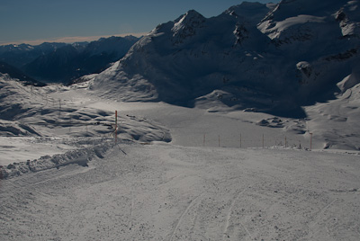 写真:ラガルブのスキーとラーゴビアンコ