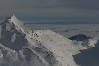 写真:雲海と氷河ゲレンデ