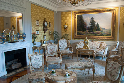 写真:世界遺産ル・ロックル～時計博物館モン城のある時計の町