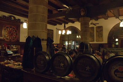 写真:チューリヒへの鉄道とスイス最後の夜