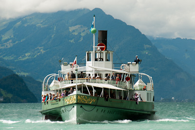 写真:トリュンメルバッハのを見学してブリエンツへ