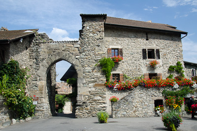 写真:フランス領の美しい村、イヴォワール