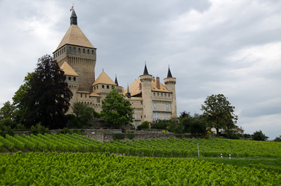 写真:BAM鉄道とローザンヌ西メトロ